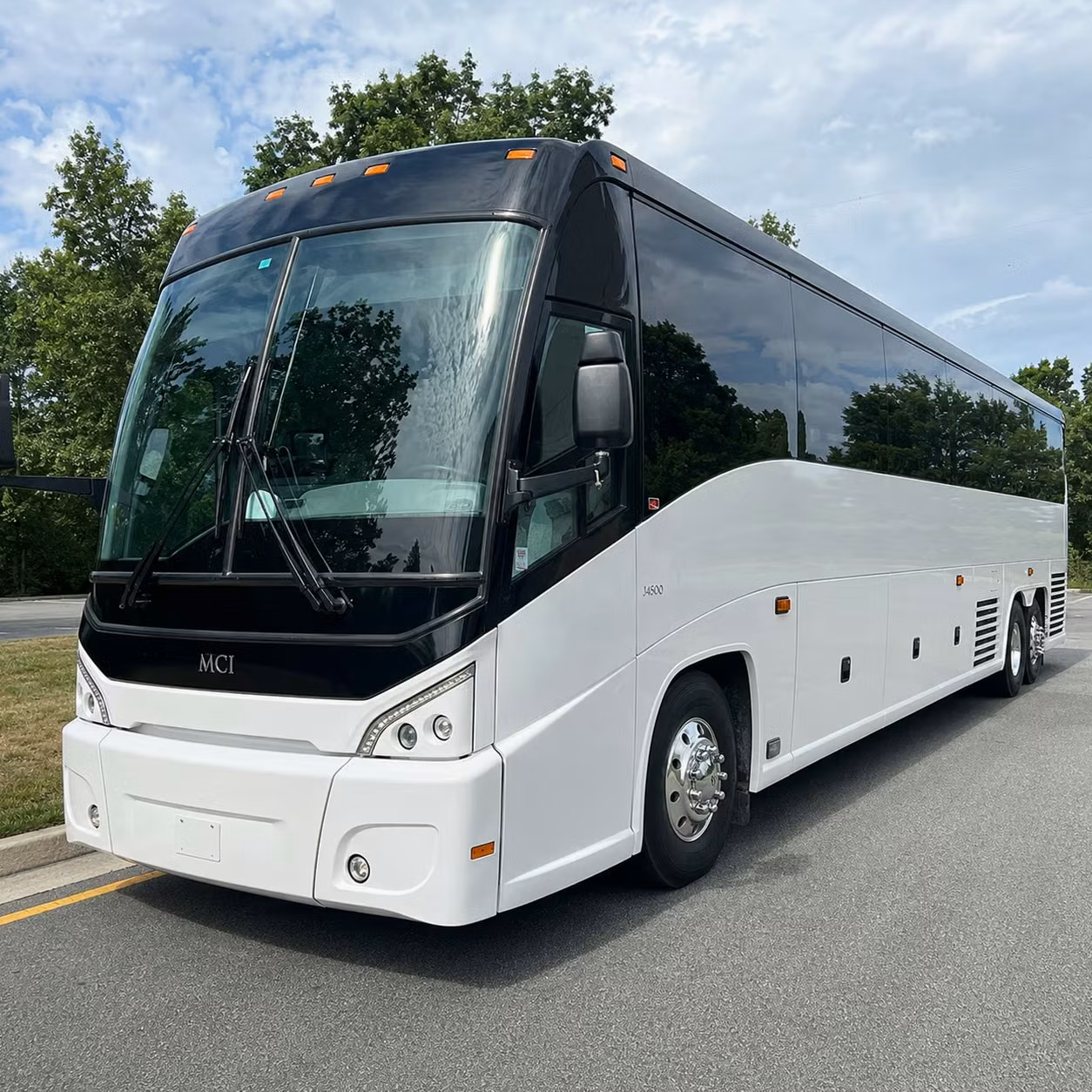 you can find and book long distance transportation in parsippany troy hills and any nearby city